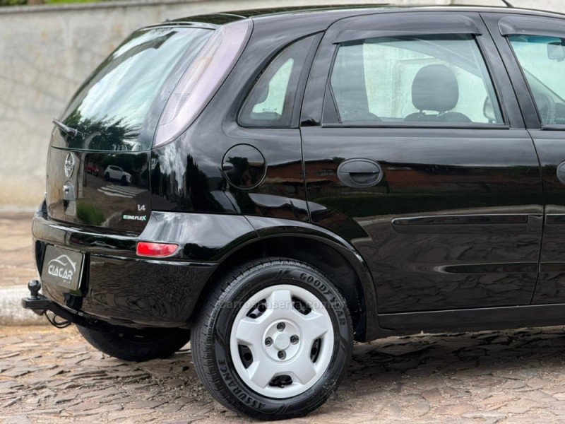 CORSA 1.4 MPFI MAXX 8V FLEX 4P MANUAL - 2012 - DOIS IRMãOS