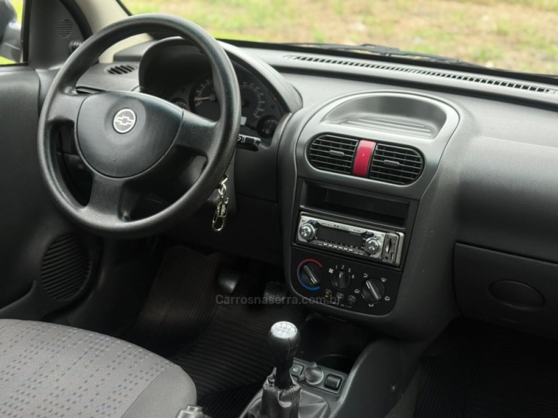 CORSA 1.4 MPFI MAXX 8V FLEX 4P MANUAL - 2012 - DOIS IRMãOS