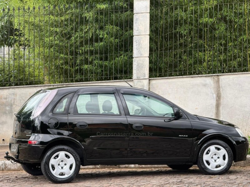 CORSA 1.4 MPFI MAXX 8V FLEX 4P MANUAL - 2012 - DOIS IRMãOS