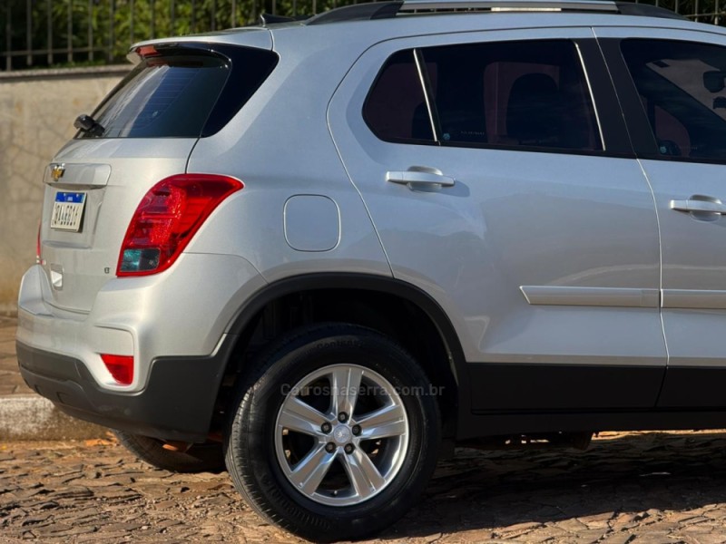TRACKER 1.4 16V TURBO FLEX LT AUTOMÁTICO - 2018 - DOIS IRMãOS