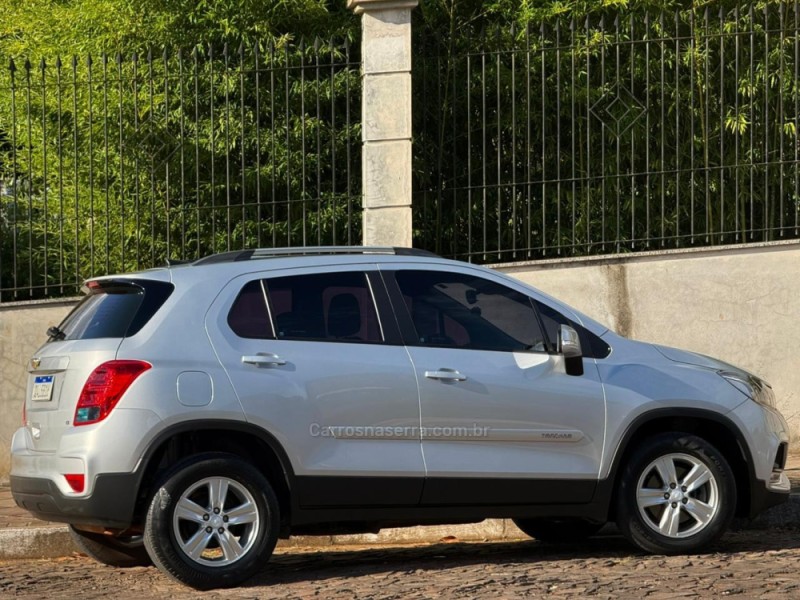 TRACKER 1.4 16V TURBO FLEX LT AUTOMÁTICO - 2018 - DOIS IRMãOS