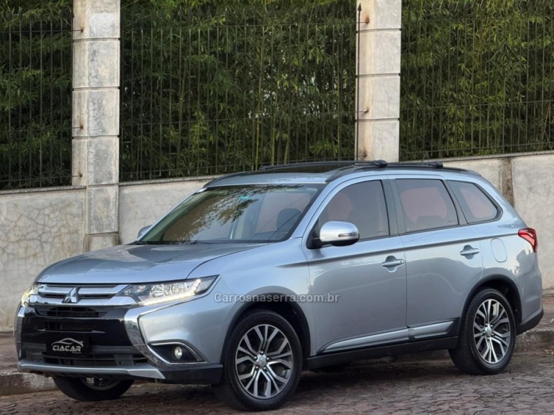 OUTLANDER 2.0 16V GASOLINA 4P AUTOMÁTICO