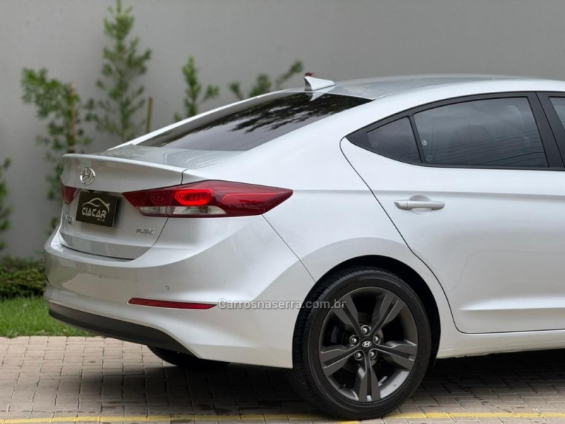 ELANTRA 2.0 SPECIAL EDITION 16V FLEX 4P AUTOMÁTICO - 2017 - DOIS IRMãOS