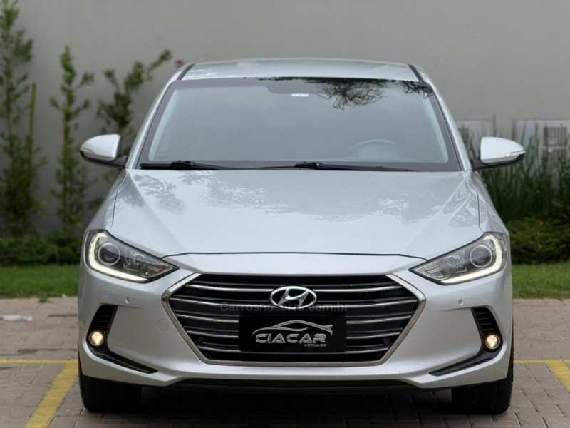 ELANTRA 2.0 SPECIAL EDITION 16V FLEX 4P AUTOMÁTICO - 2017 - DOIS IRMãOS
