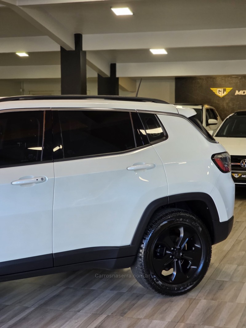 COMPASS 2.0 16V DIESEL LONGITUDE 4X4 AUTOMÁTICO - 2017 - CAXIAS DO SUL