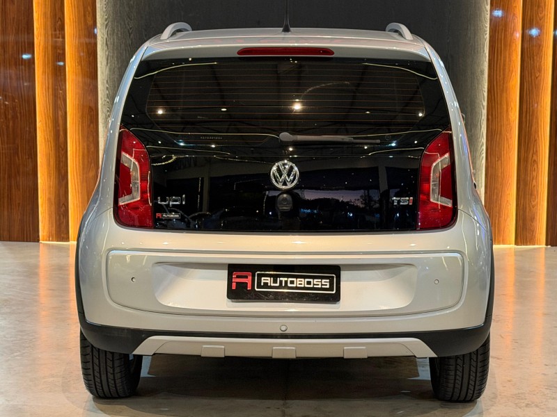 UP 1.0 TSI CROSS 12V FLEX 4P MANUAL - 2016 - NOVO HAMBURGO