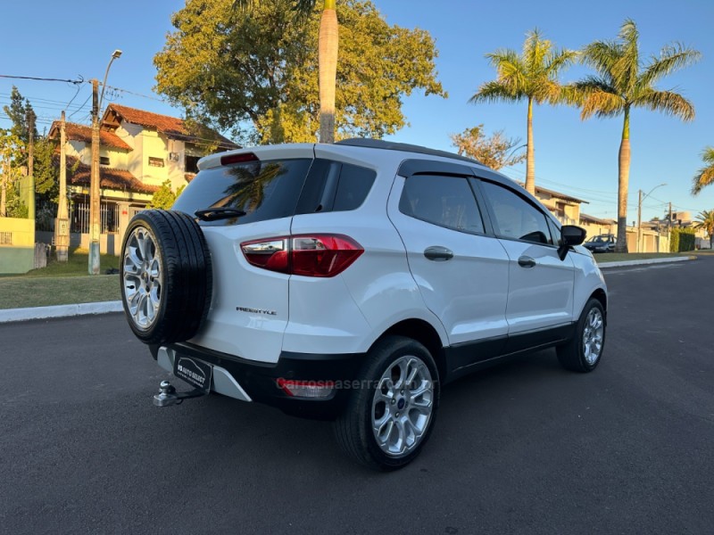 ECOSPORT 1.6 FREESTYLE 8V FLEX 4P MANUAL - 2013 - SãO LEOPOLDO