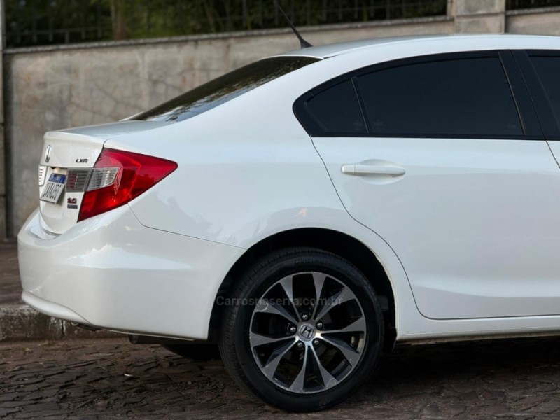 CIVIC 2.0 LXR 16V FLEX 4P AUTOMÁTICO - 2015 - DOIS IRMãOS
