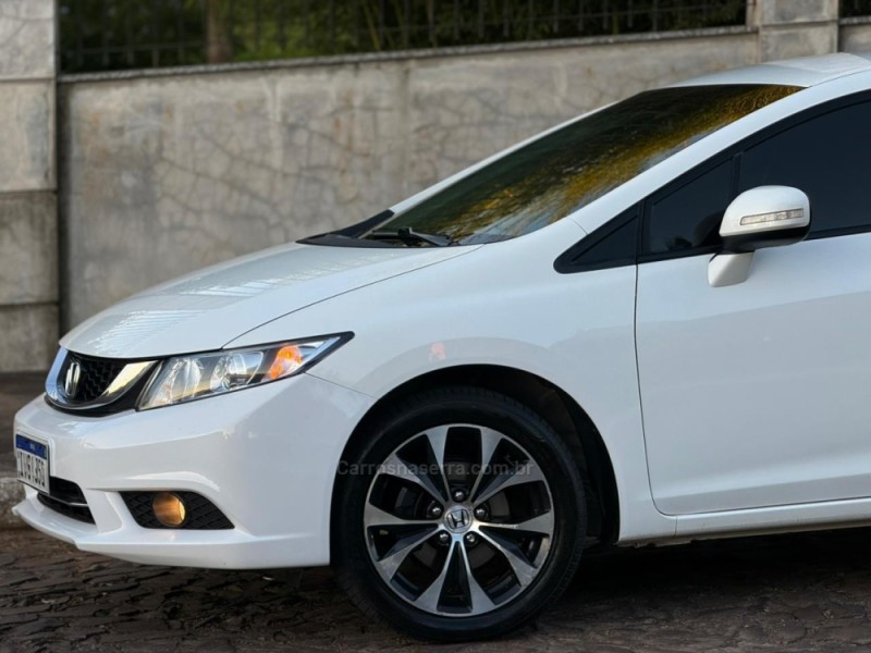 CIVIC 2.0 LXR 16V FLEX 4P AUTOMÁTICO - 2015 - DOIS IRMãOS