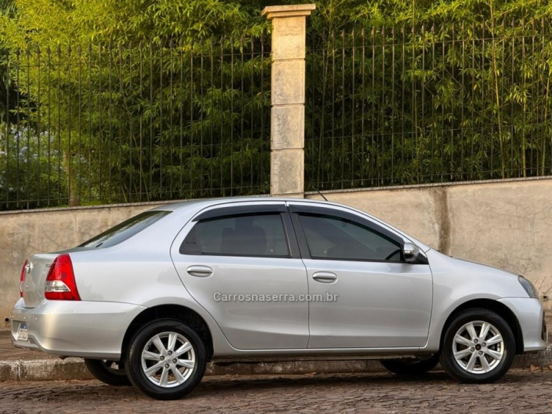ETIOS 1.5 X PLUS SEDAN 16V FLEX 4P AUTOMÁTICO - 2019 - DOIS IRMãOS