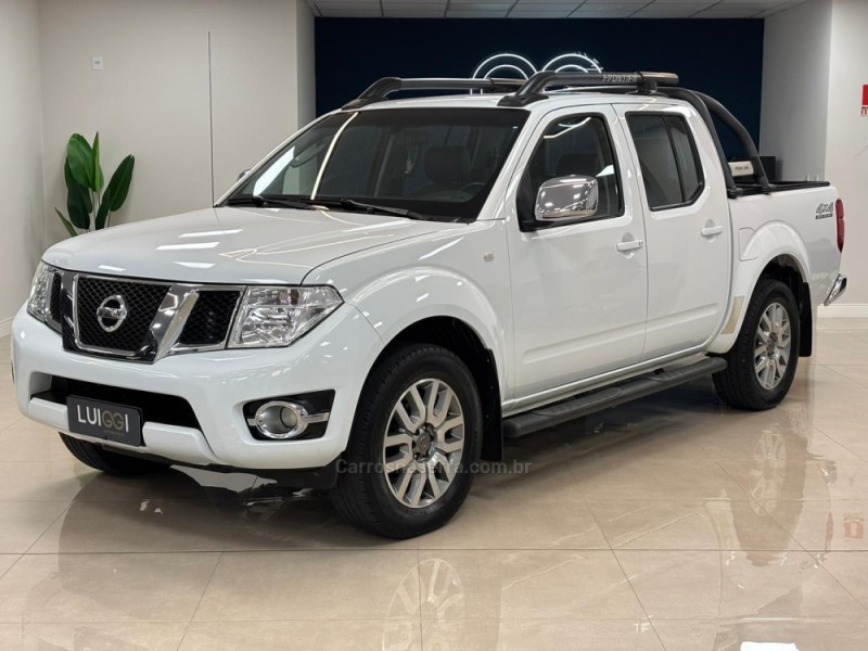 FRONTIER 2.5 SL 4X4 CD TURBO ELETRONIC DIESEL 4P AUTOMÁTICO