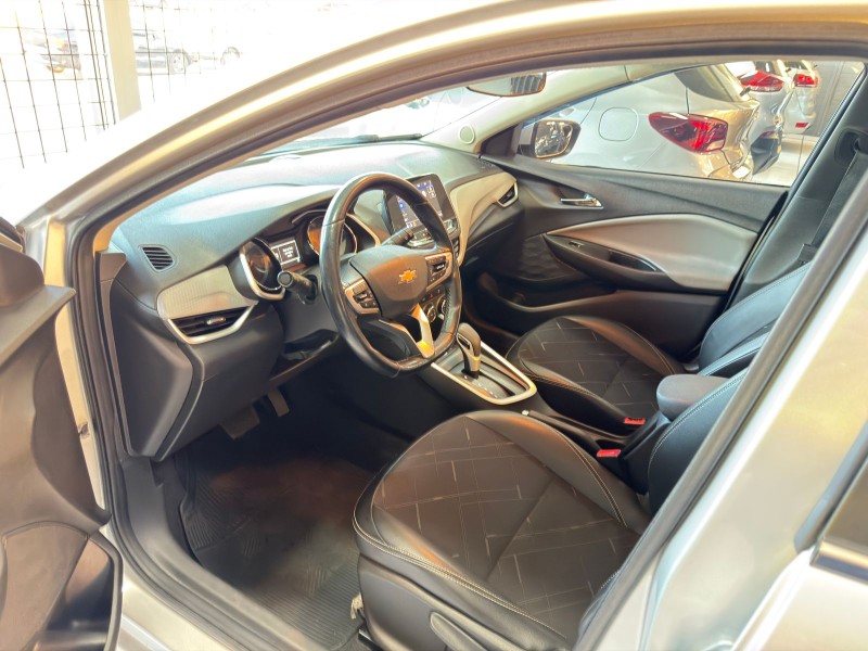 ONIX 1.0	PREMIER PLUS 12V TURBO FLEX 4P AUTOMÁTICO - 2020 - CAXIAS DO SUL