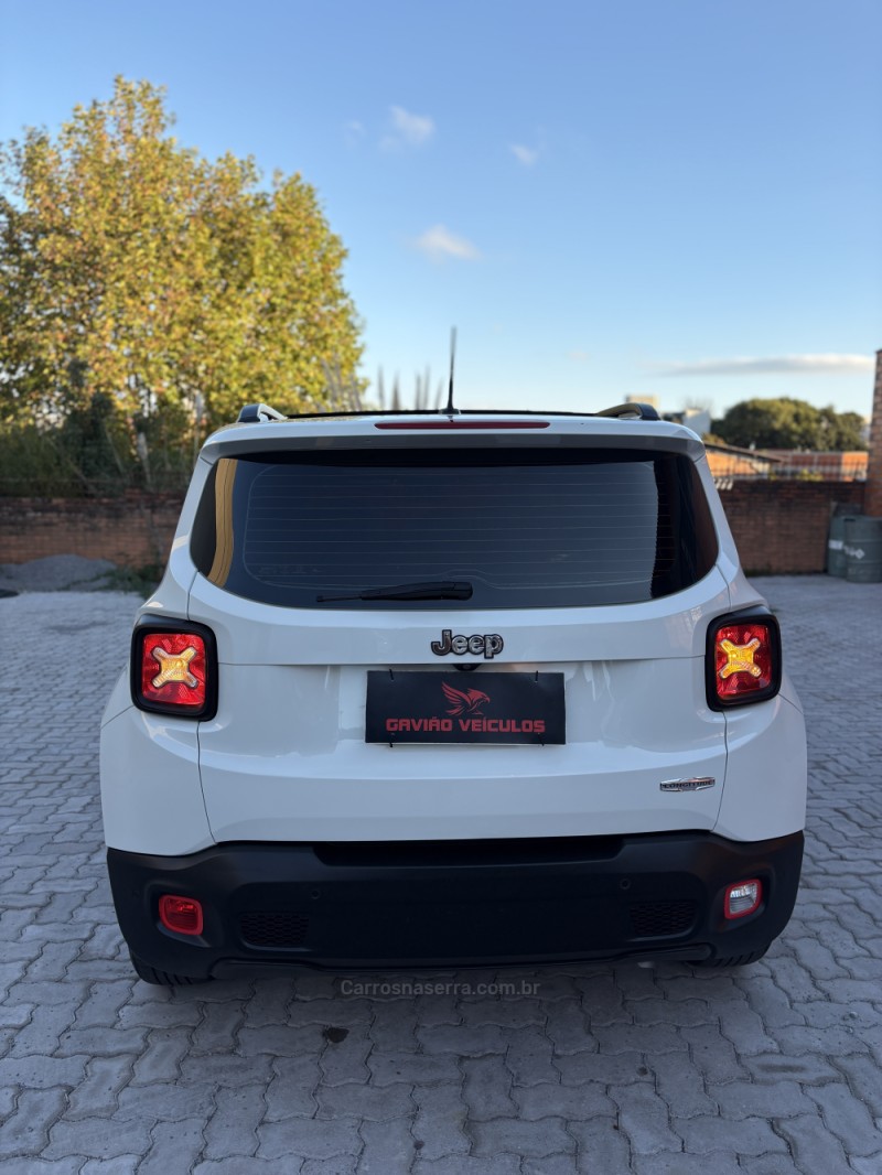 RENEGADE 1.8 16V FLEX LONGITUDE 4P AUTOMÁTICO - 2016 - CAXIAS DO SUL