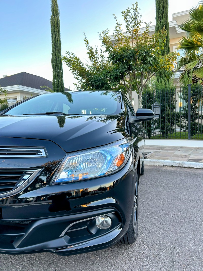 PRISMA 1.4 MPFI LTZ 8V FLEX 4P MANUAL - 2015 - BENTO GONçALVES