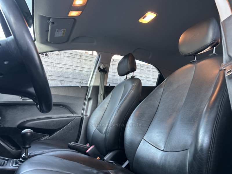 HB20 1.0 COMFORT PLUS 12V FLEX 4P MANUAL - 2015 - CAXIAS DO SUL