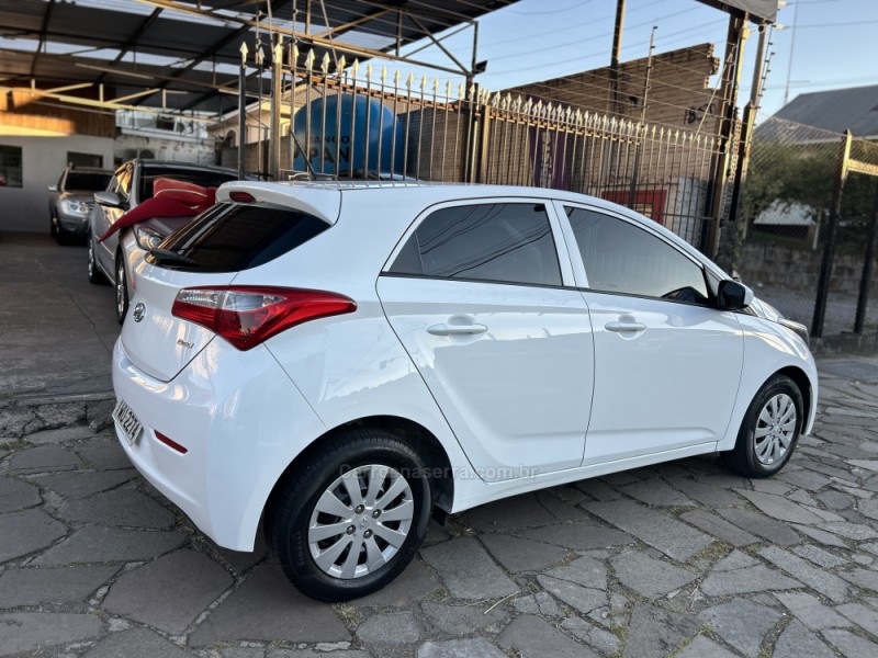 HB20 1.0 COMFORT PLUS 12V FLEX 4P MANUAL - 2015 - CAXIAS DO SUL