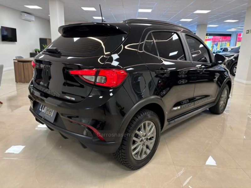 ARGO 1.3 8V TREKKING FLEX 4P MANUAL - 2021 - CARLOS BARBOSA