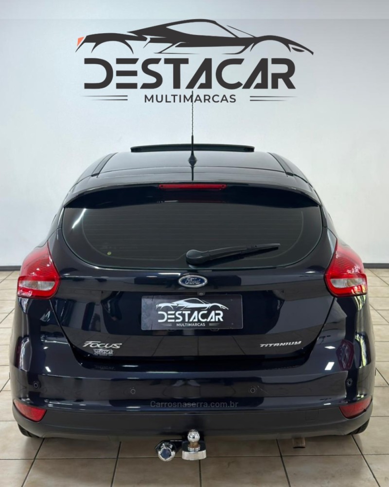 FOCUS 2.0 TITANIUM PLUS 16V FLEX 4P AUTOMÁTICO - 2017 - CAXIAS DO SUL