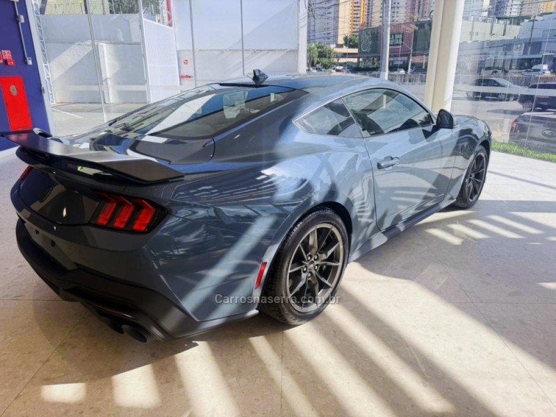 MUSTANG 5.0 DARK HORSE V8 GASOLINA 2P AUTOMÁTICO - 2025 - FLORES DA CUNHA