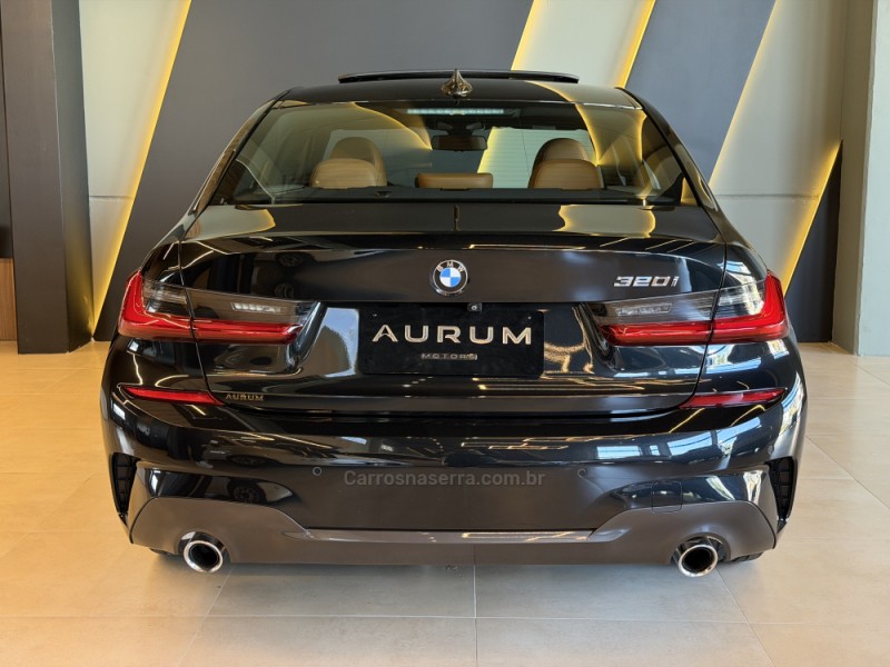 320I 2.0 M SPORT 16V TURBO ACTIVEFLEX 4P AUTOMÁTICO - 2022 - CAXIAS DO SUL