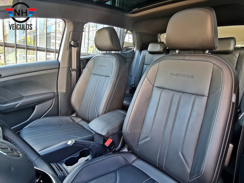 T-CROSS 1.4 HIGHLINE TSI 16V FLEX 4P AUTOMÁTICO - 2025 - NOVO HAMBURGO