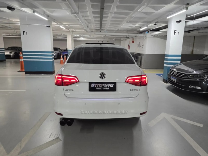 JETTA 2.0 TSI HIGHLINE 211CV GASOLINA 4P DSG - 2017 - PORTO ALEGRE