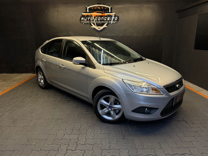 FOCUS 2.0 GLX 16V FLEX 4P AUTOMÁTICO