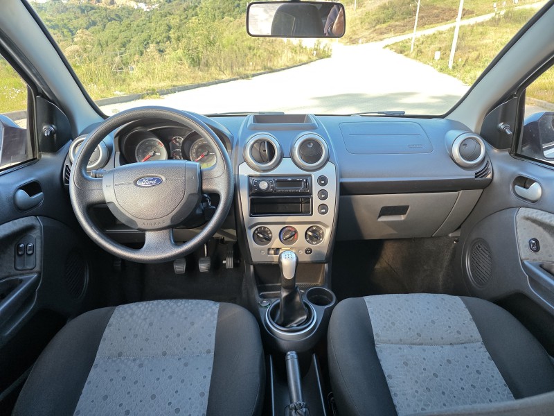 FIESTA 1.6 ROCAM SE 8V FLEX 4P MANUAL - 2014 - BENTO GONçALVES