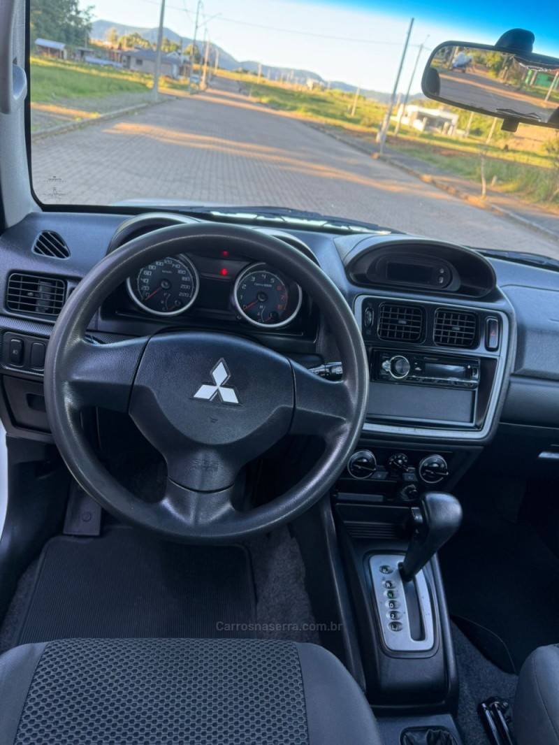 PAJERO TR4 2.0 4X4 16V 140CV FLEX 4P AUTOMÁTICO - 2012 - ARROIO DO MEIO