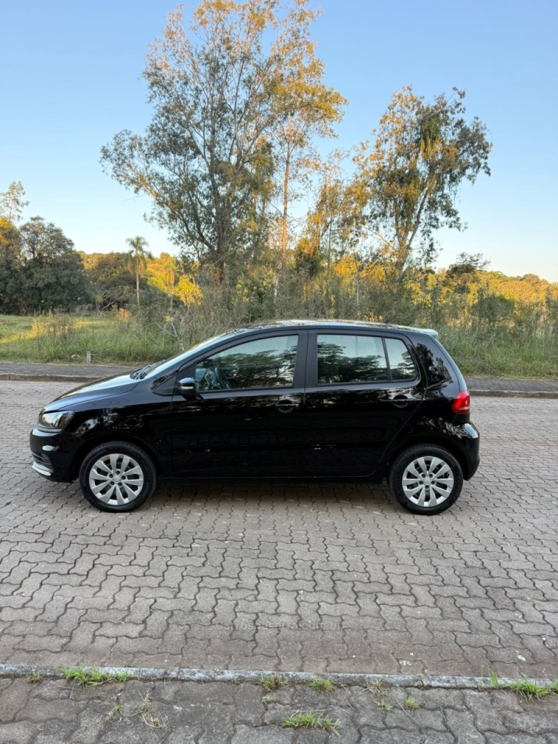 FOX 1.0 MPI TRENDLINE 12V FLEX 4P MANUAL - 2018 - ARROIO DO MEIO