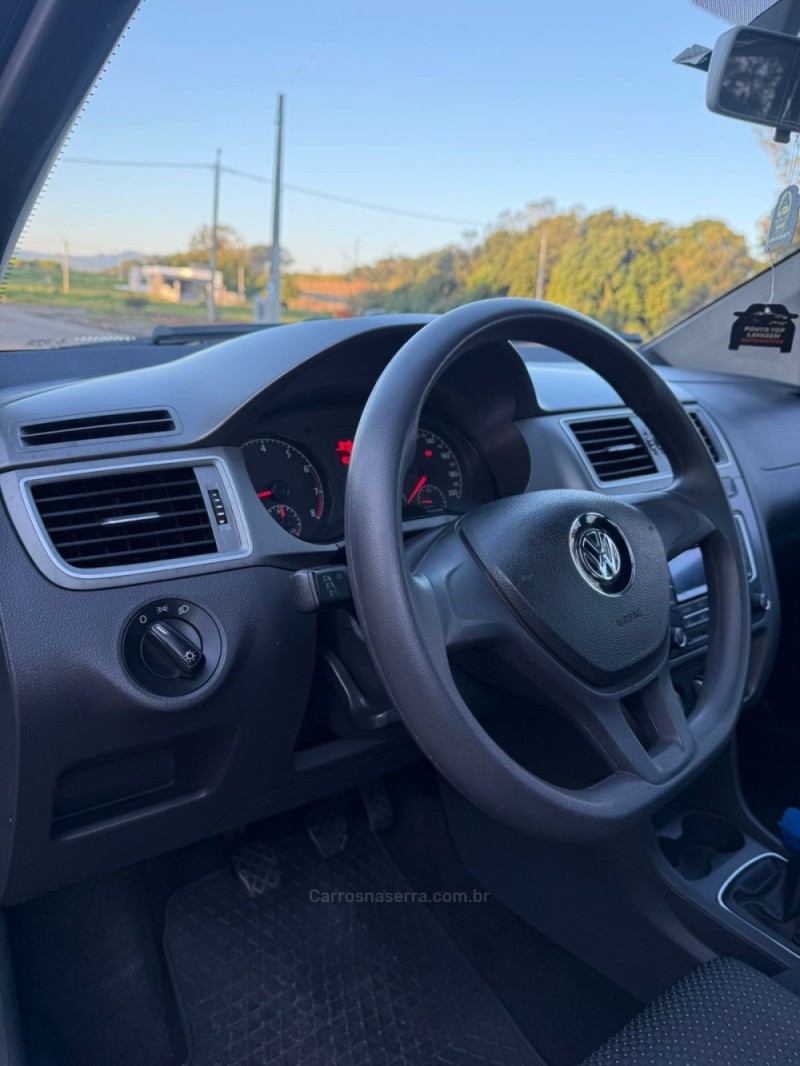 FOX 1.0 MPI TRENDLINE 12V FLEX 4P MANUAL - 2018 - ARROIO DO MEIO