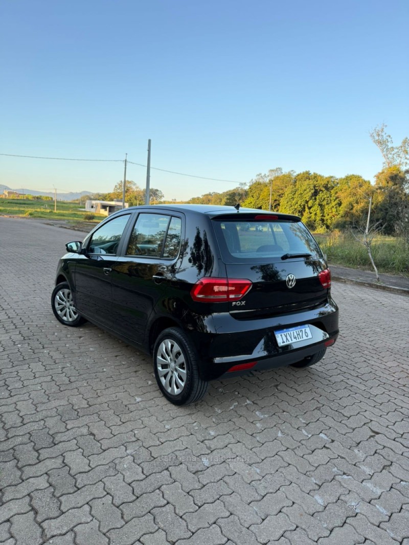FOX 1.0 MPI TRENDLINE 12V FLEX 4P MANUAL - 2018 - ARROIO DO MEIO