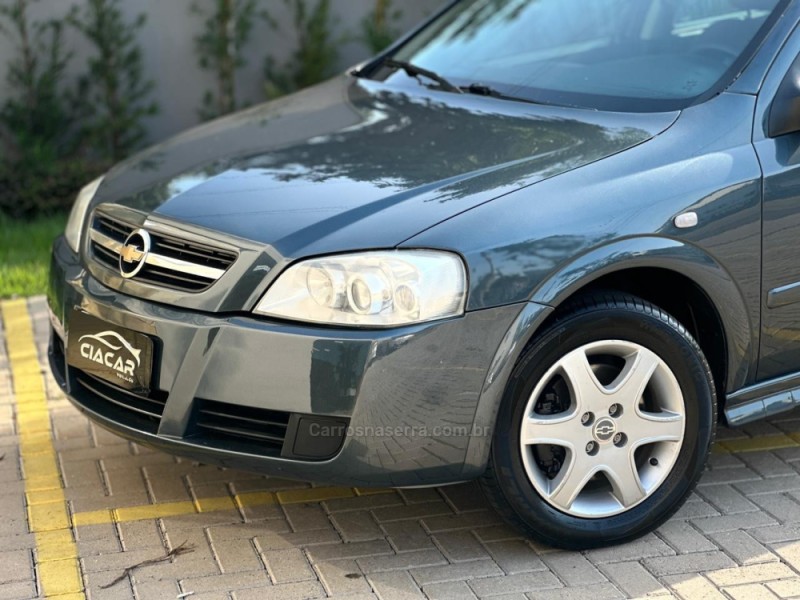 ASTRA 2.0 MPFI ADVANTAGE 8V FLEX 4P MANUAL - 2009 - DOIS IRMãOS
