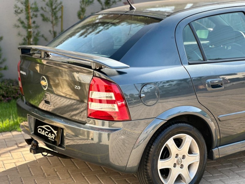 ASTRA 2.0 MPFI ADVANTAGE 8V FLEX 4P MANUAL - 2009 - DOIS IRMãOS