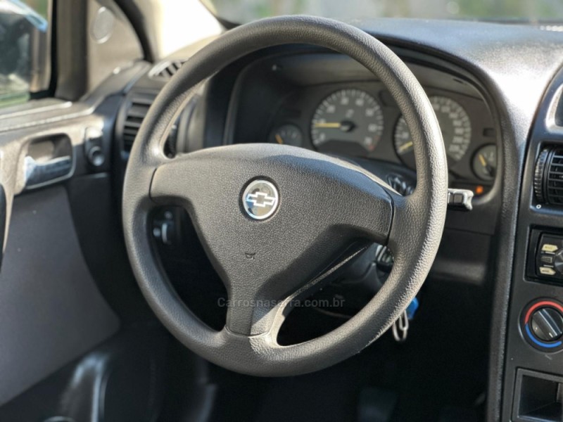 ASTRA 2.0 MPFI ADVANTAGE 8V FLEX 4P MANUAL - 2009 - DOIS IRMãOS