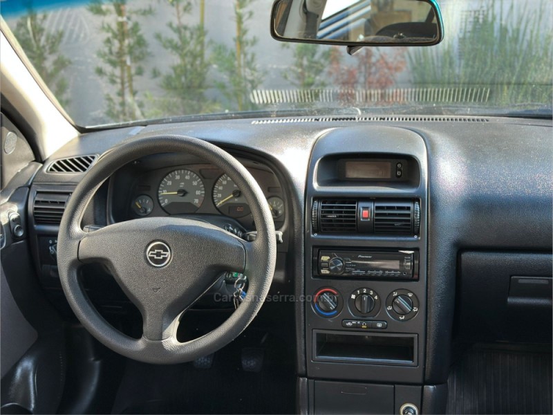 ASTRA 2.0 MPFI ADVANTAGE 8V FLEX 4P MANUAL - 2009 - DOIS IRMãOS
