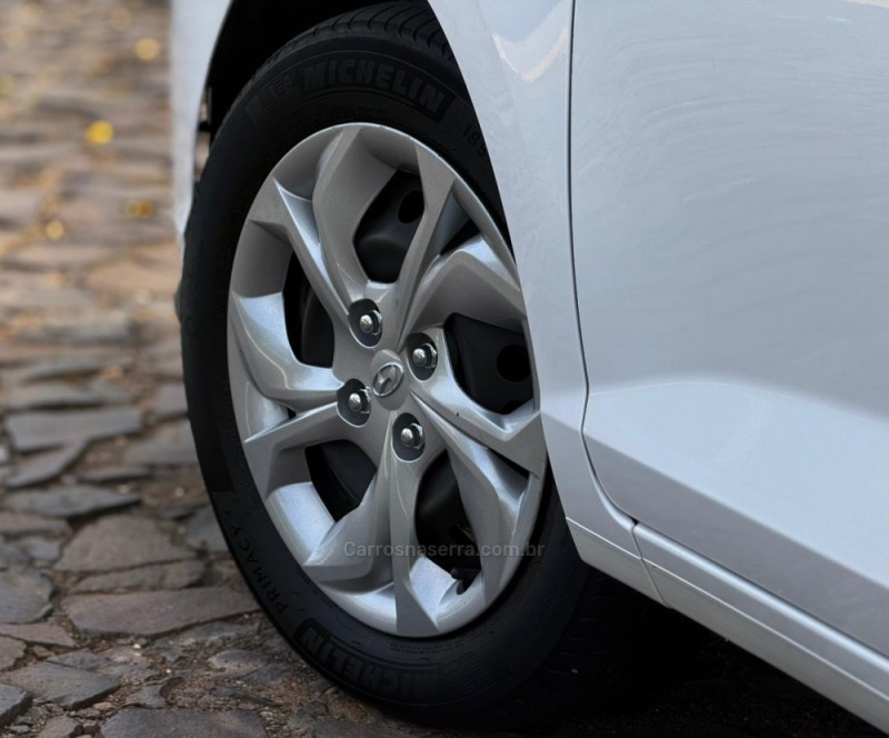 HB20 1.0 COMFORT PLUS 12V FLEX 4P MANUAL - 2025 - DOIS IRMãOS