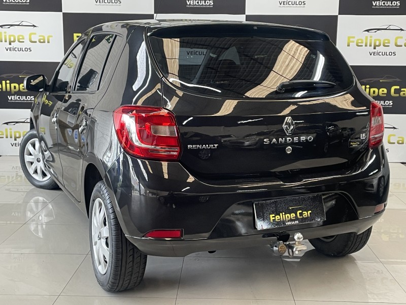 SANDERO 1.6 EXPRESSION 16V FLEX 4P MANUAL - 2016 - CAXIAS DO SUL