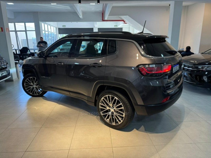 COMPASS 2.0 16V DIESEL LIMITED 4X4 AUTOMÁTICO - 2022 - CAXIAS DO SUL