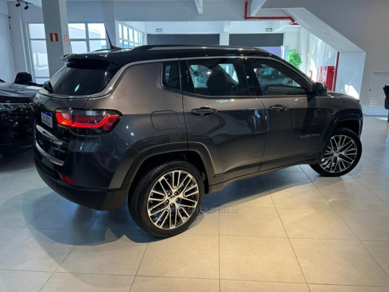 COMPASS 2.0 16V DIESEL LIMITED 4X4 AUTOMÁTICO - 2022 - CAXIAS DO SUL