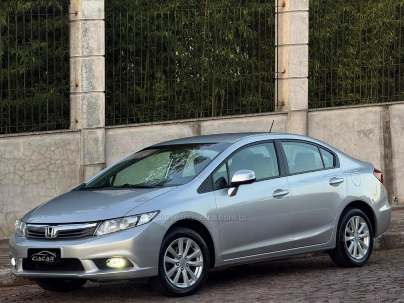 CIVIC 1.8 LXS 16V FLEX 4P AUTOMÁTICO