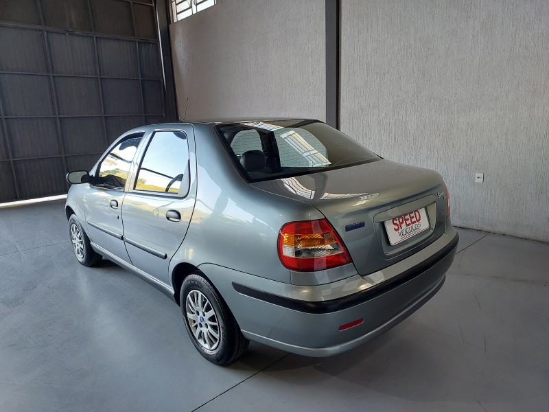 SIENA 1.0 MPI FIRE CELEBRATION 8V FLEX 4P MANUAL - 2006 - SãO SEBASTIãO DO CAí