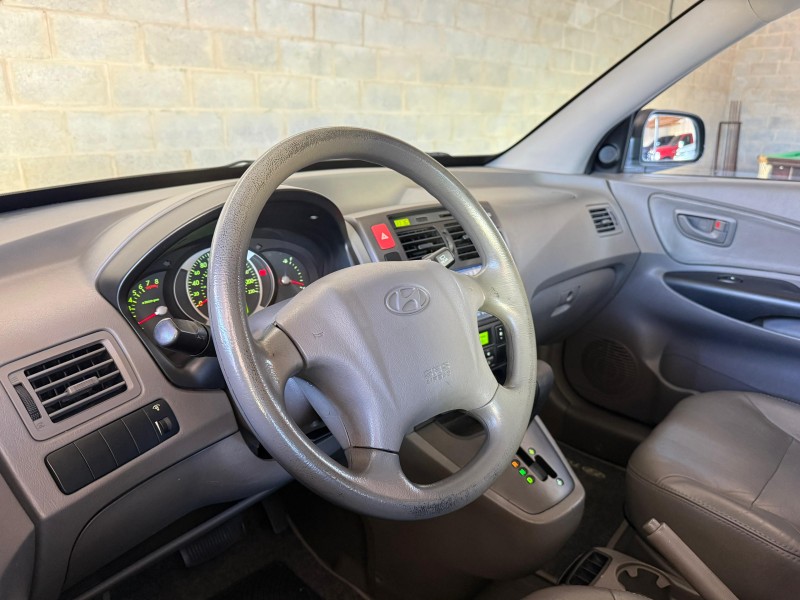 TUCSON 2.0 MPFI GLS 16V 143CV 2WD FLEX 4P AUTOMÁTICO - 2009 - CAXIAS DO SUL