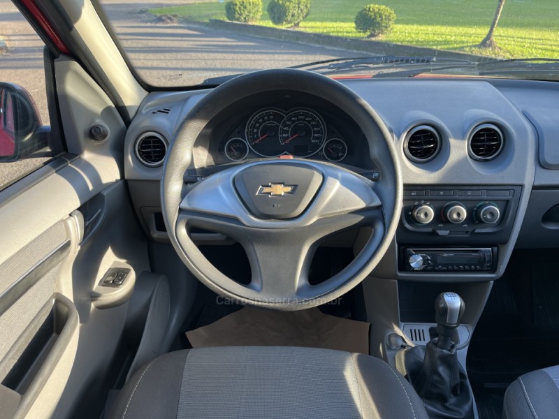 PRISMA 1.4 MPFI LT 8V FLEX 4P MANUAL - 2012 - BOM PRINCíPIO