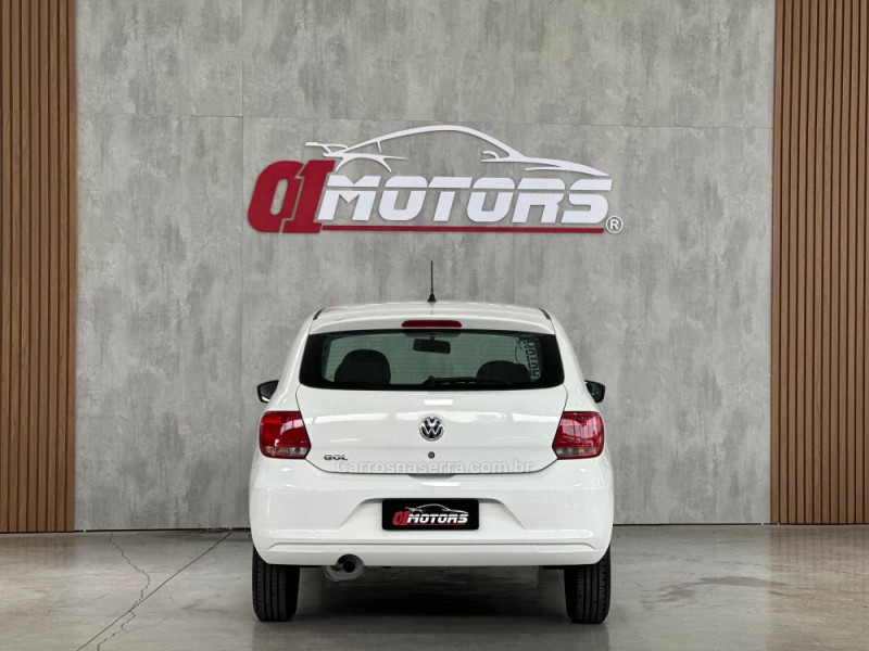 GOL 1.6 MI TRENDLINE 8V FLEX 4P MANUAL - 2015 - NOVO HAMBURGO