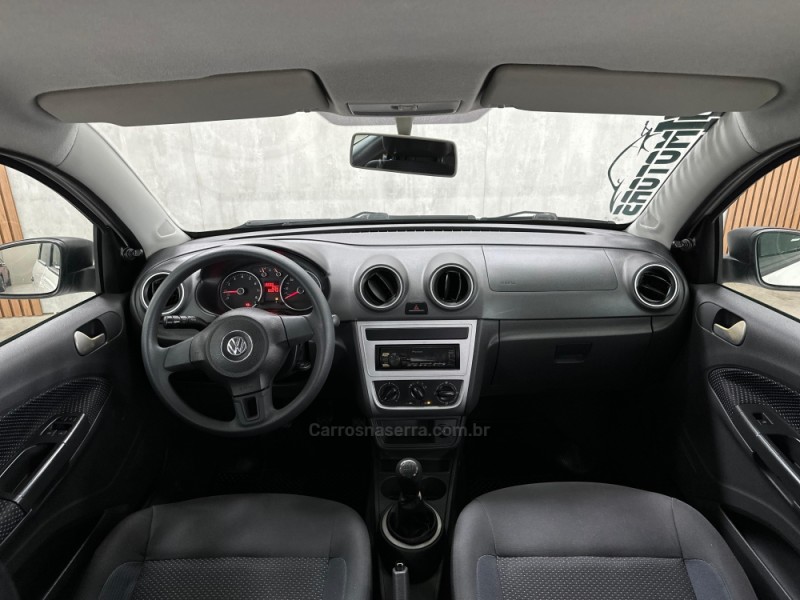 GOL 1.6 MI TRENDLINE 8V FLEX 4P MANUAL - 2015 - NOVO HAMBURGO