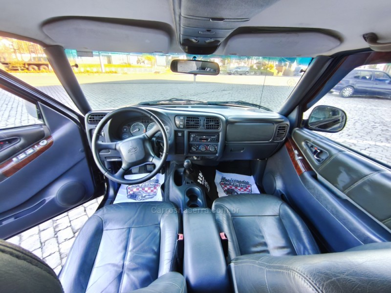 S10 2.8 EXECUTIVE 4X4 CD 12V TURBO ELECTRONIC INTERCOOLER DIESEL 4P MANUAL - 2004 - ANTôNIO PRADO