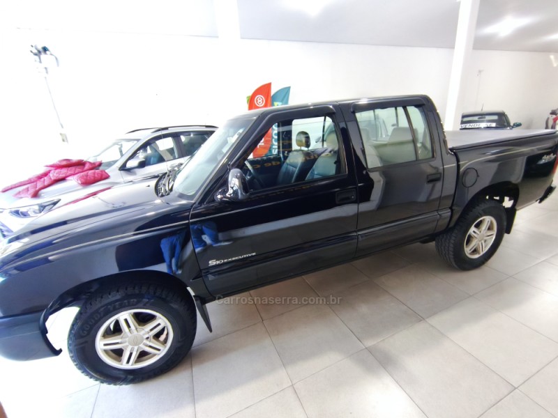 S10 2.8 EXECUTIVE 4X4 CD 12V TURBO ELECTRONIC INTERCOOLER DIESEL 4P MANUAL - 2004 - ANTôNIO PRADO