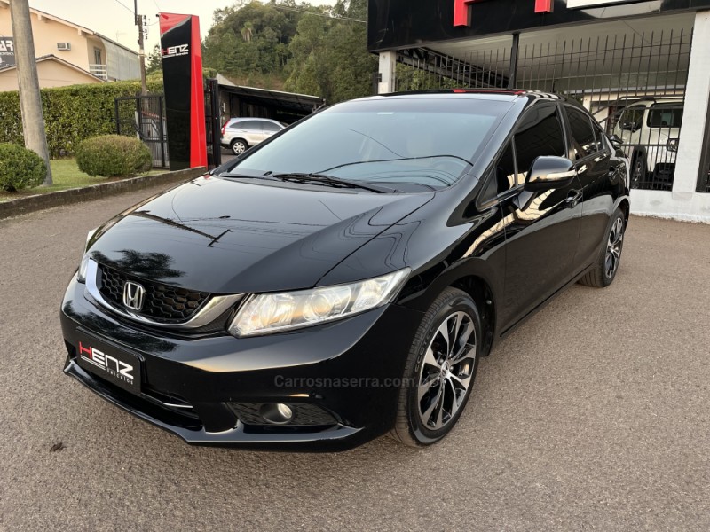 civic 2.0 lxr 16v flex 4p automatico 2016 bom principio