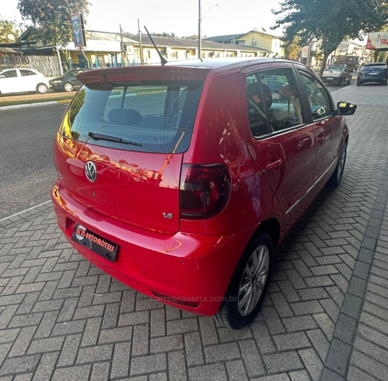 FOX 1.6 MI HIGHLINE 8V FLEX 4P MANUAL - 2014 - PAROBé
